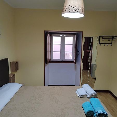 Apartamento Paseo Fluvial Tui Exterior photo